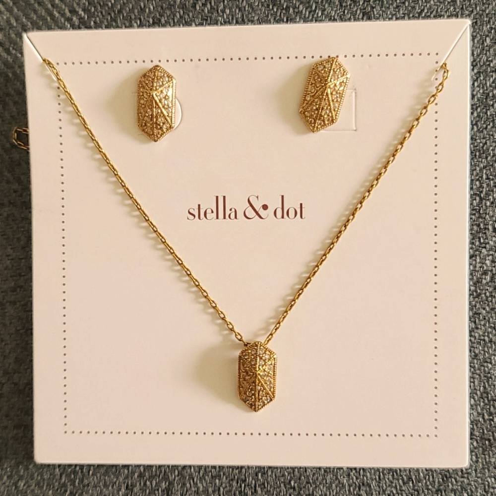NIB Stella & dot gold bundle set